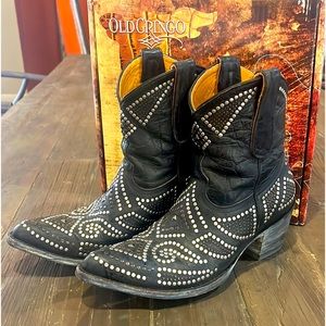 Old Gringos boots size 9.5